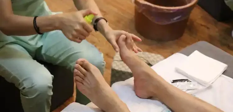 Dialog Between a Massagist and a Customer